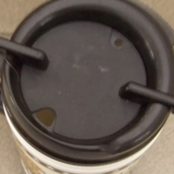 University of Wyoming Cowboys Large Travel Mug Cup 1 Quart insulated slide top - Picture 5 of 8